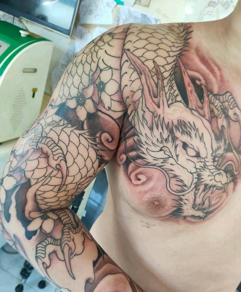 花臂加半甲纹身图片_手臂新传统纹身图案