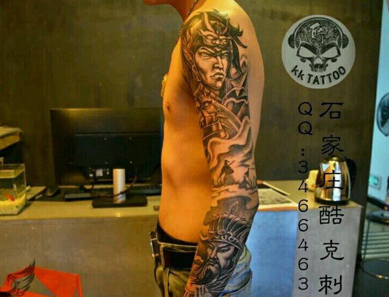 赵云诸葛亮花臂纹身图片_