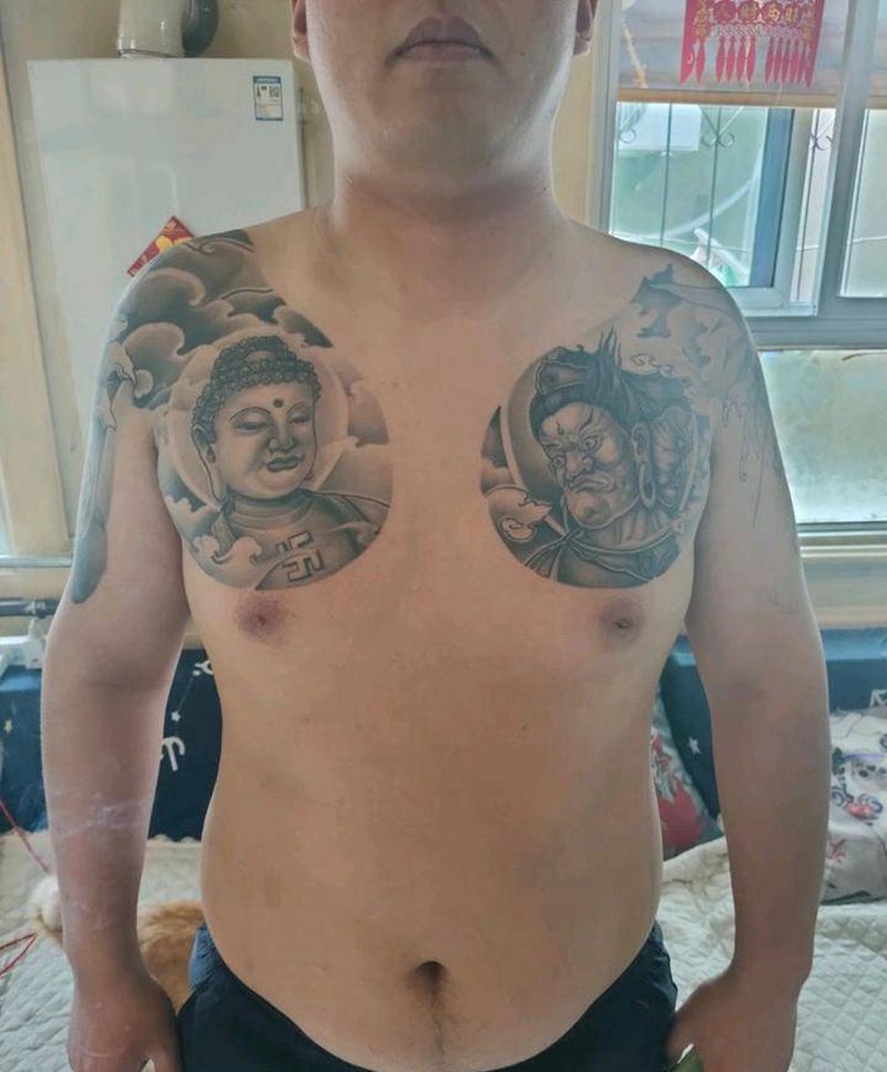 双半甲纹身图片_手臂新传统纹身图案