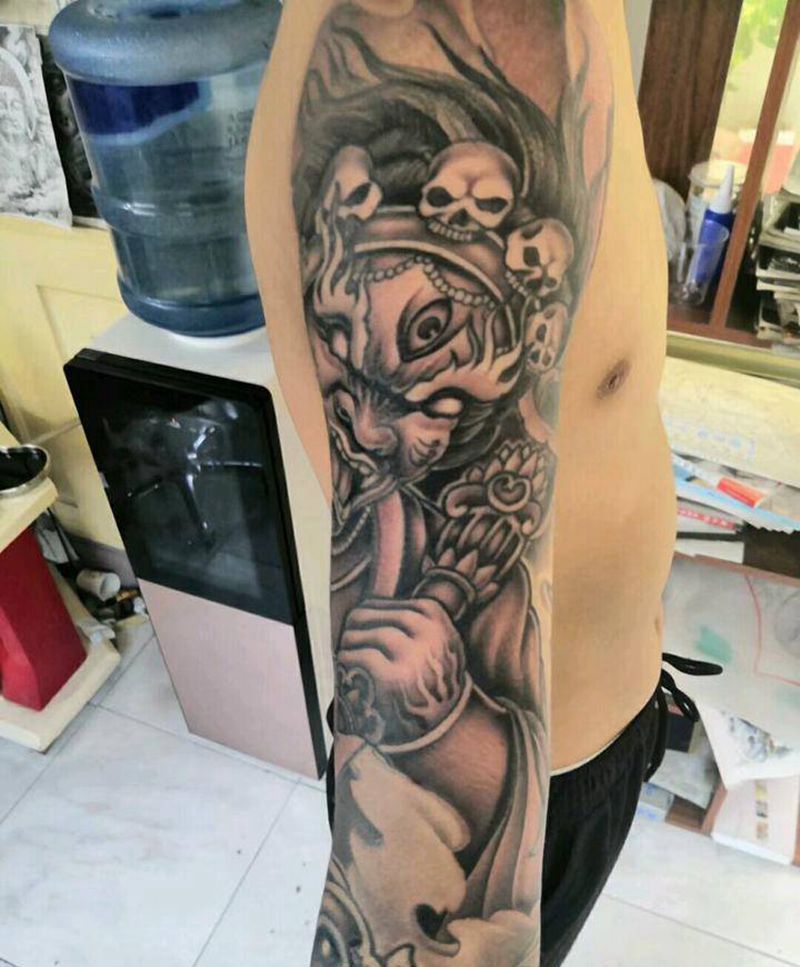 花臂纹身图片_手臂新传统纹身图案