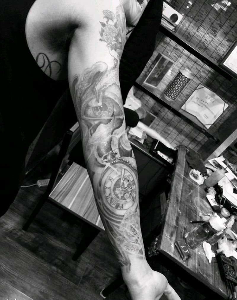 花臂：追寻梦的方向纹身图片