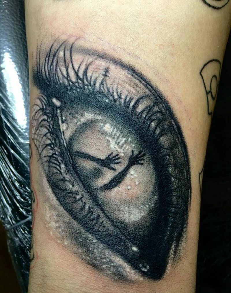 冲破眼前困境纹身图片