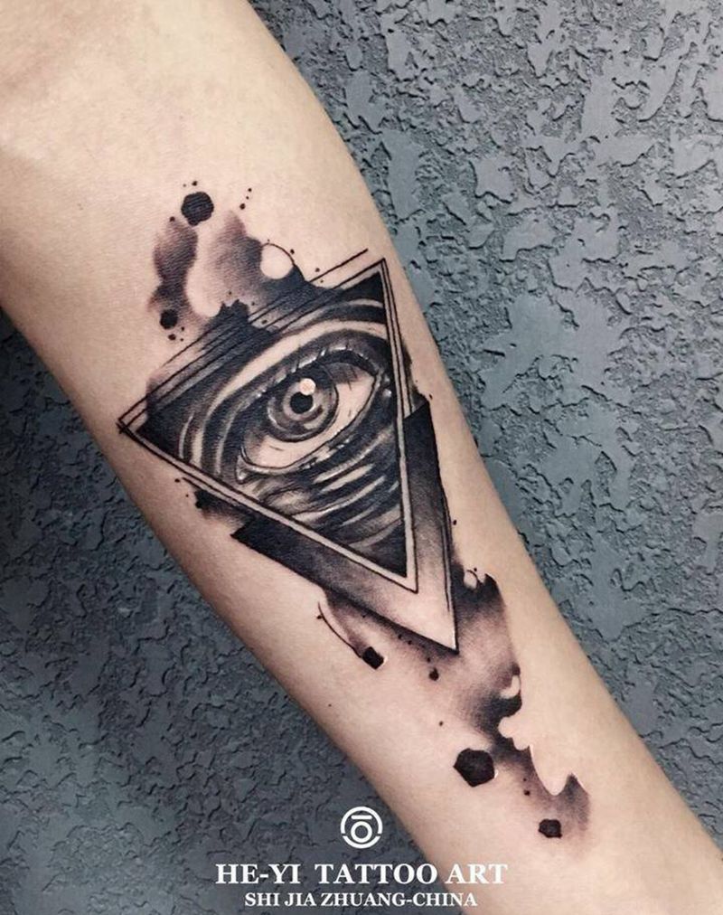 眼纹身图片_手臂欧美写实眼小臂纹身图案