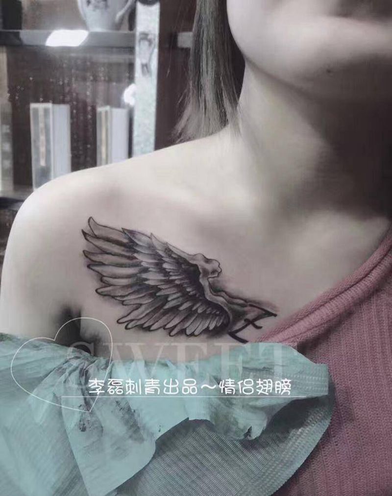 情侣翅膀纹身图片
