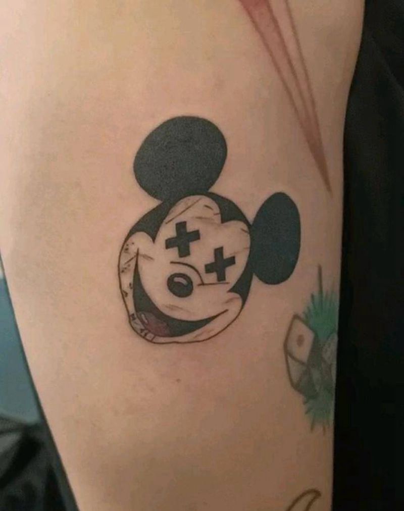 暗黑米奇，还带点可爱纹身图片_New School纹身图案