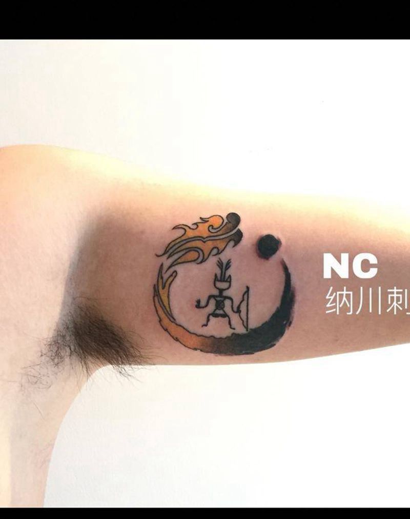 客人自己的名字纹身图片