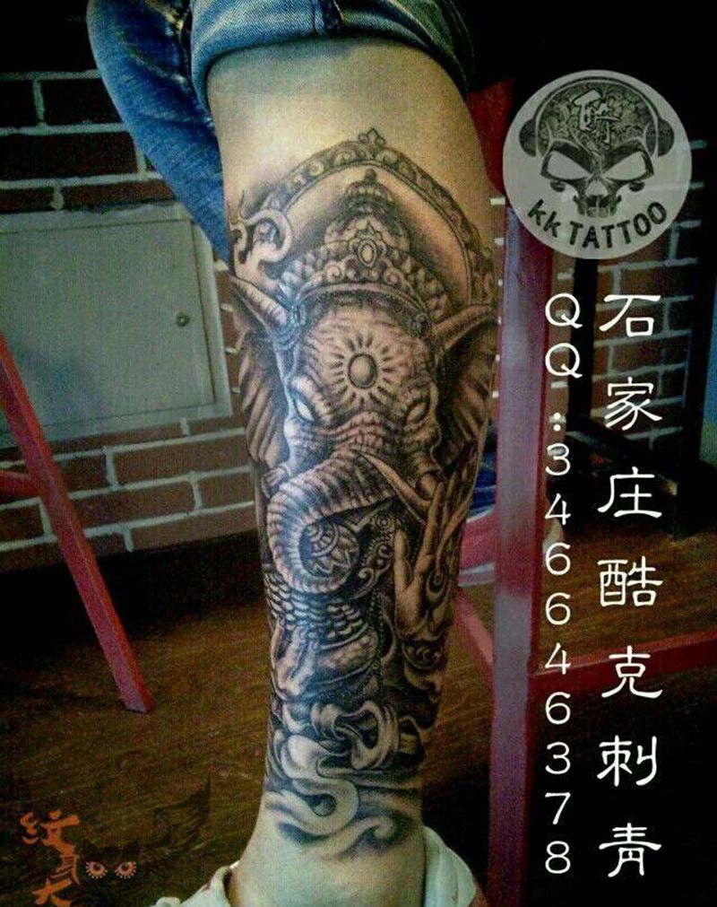 小腿象神纹身图片