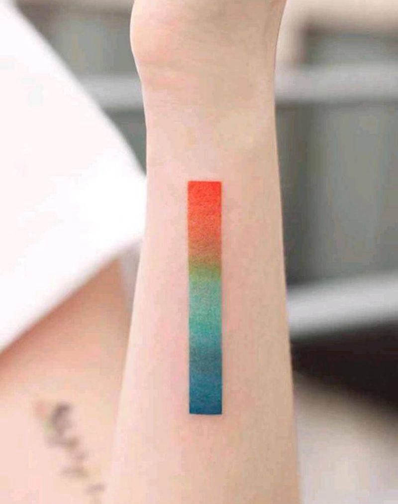 分享一下彩块纹身图片_手部腿部New School新传统纹身图案