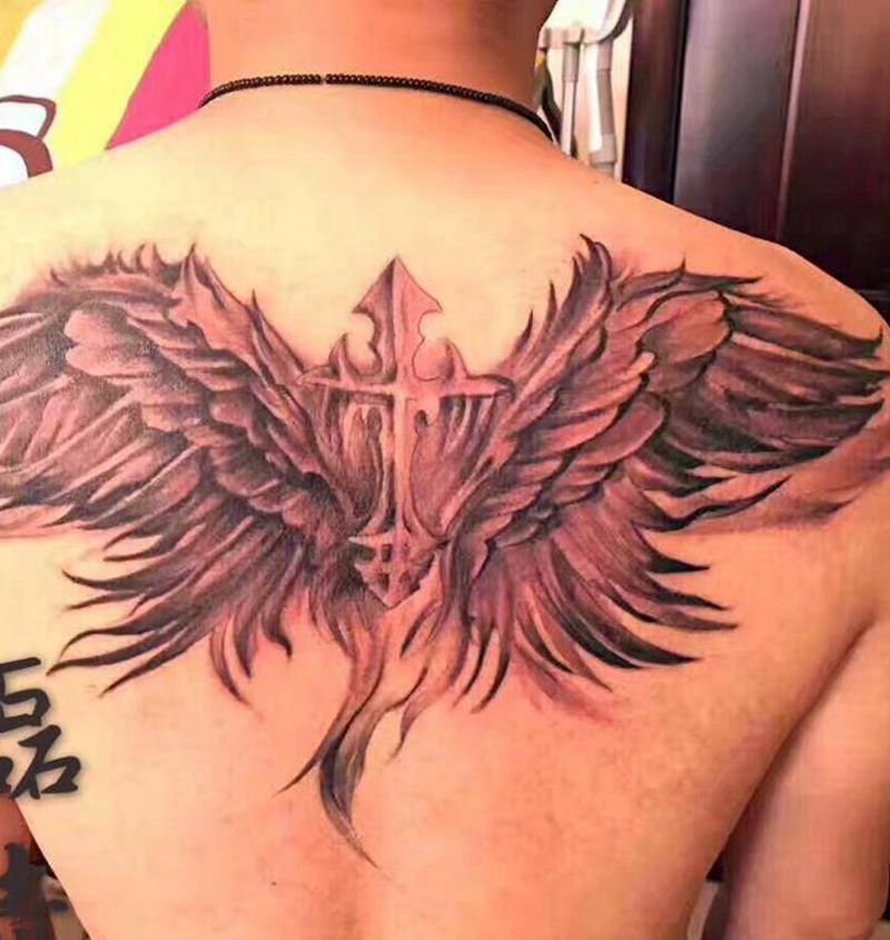 梦的翅膀纹身图片