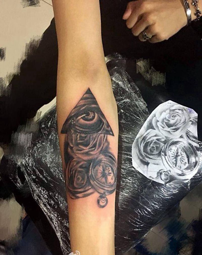 上帝之眼纹身图片