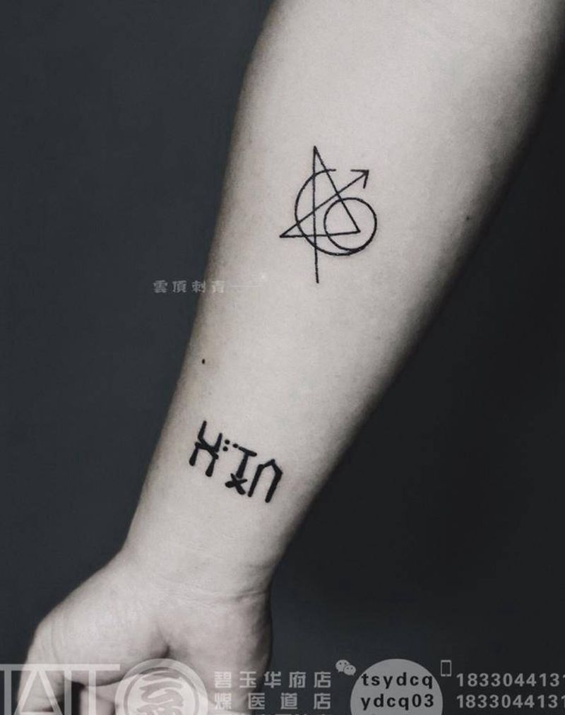 字符纹身图片_成品手臂手部肩部习俗字符原创清新纹身图案