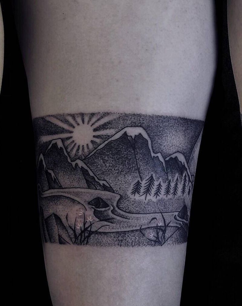 点刺纹身图片_手部点刺纹身图案