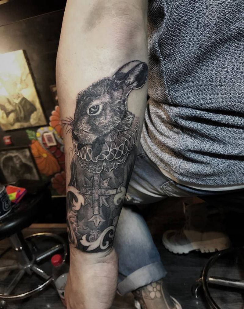 生肖花臂未完纹身图片_手臂欧美写实兔子纹身狗纹身动物肖像纹身图案