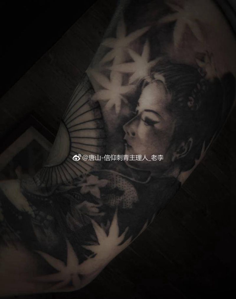 艺妓纹身图片_手臂欧美写实纹身图案