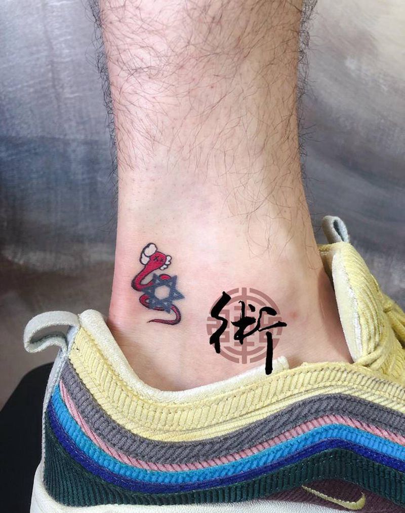 Kaws 添加纹身图片_脚部New School纹身图案