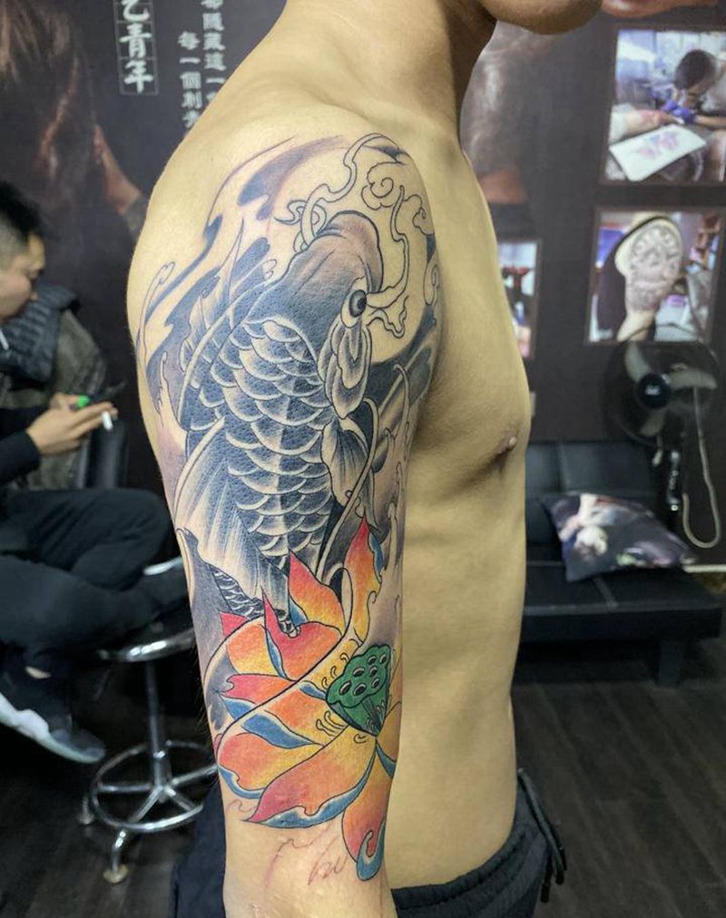 富贵鲤鱼纹身图片_手臂纹身图案