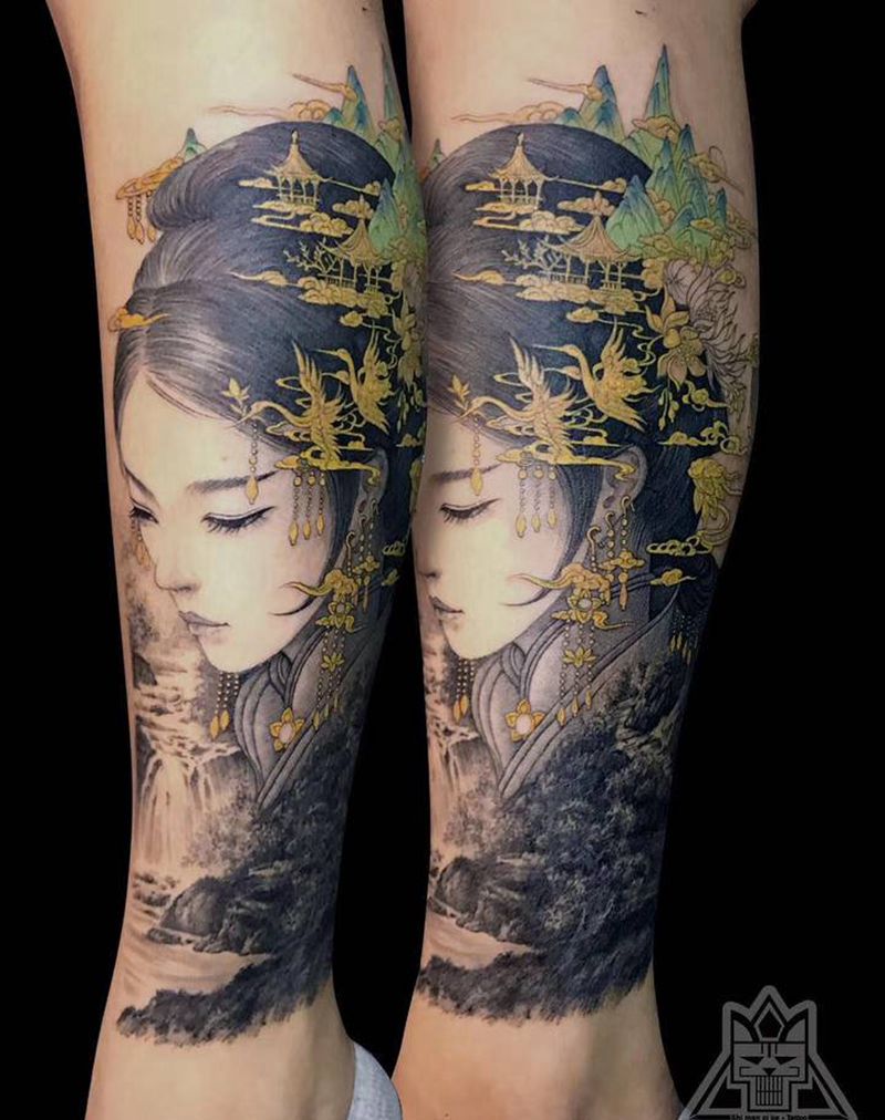山水楼阁俏佳人纹身图片_腿部水墨新传统小腿水墨山水纹身图案