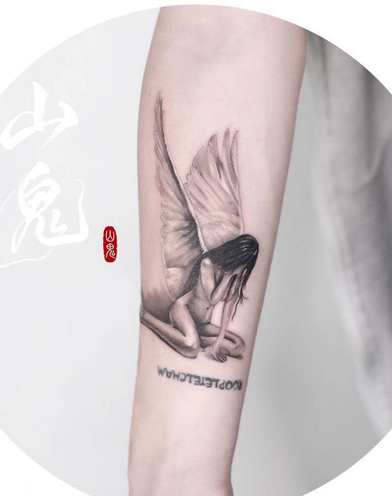 堕落天使纹身图片_手臂欧美写实小清新天使纹身图案