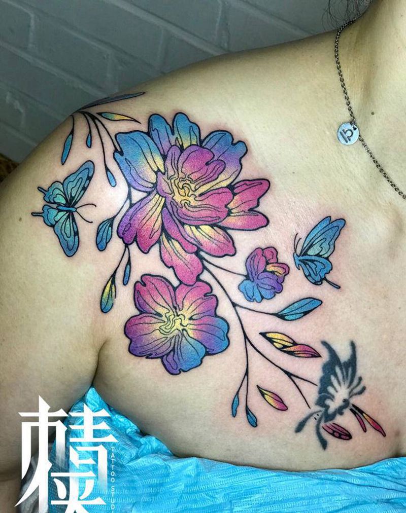蝶恋花纹身图片_肩部图腾纹身图案