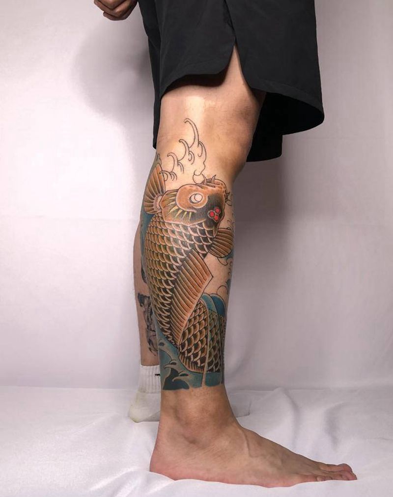 全彩鲤鱼包小腿纹身图片_腿部手臂新传统老传统纹身图案