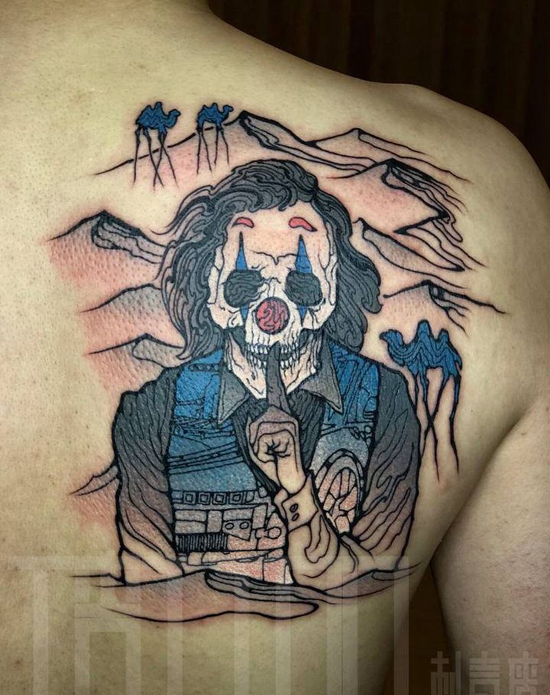 小丑纹身图片_背部图腾小丑纹身图案