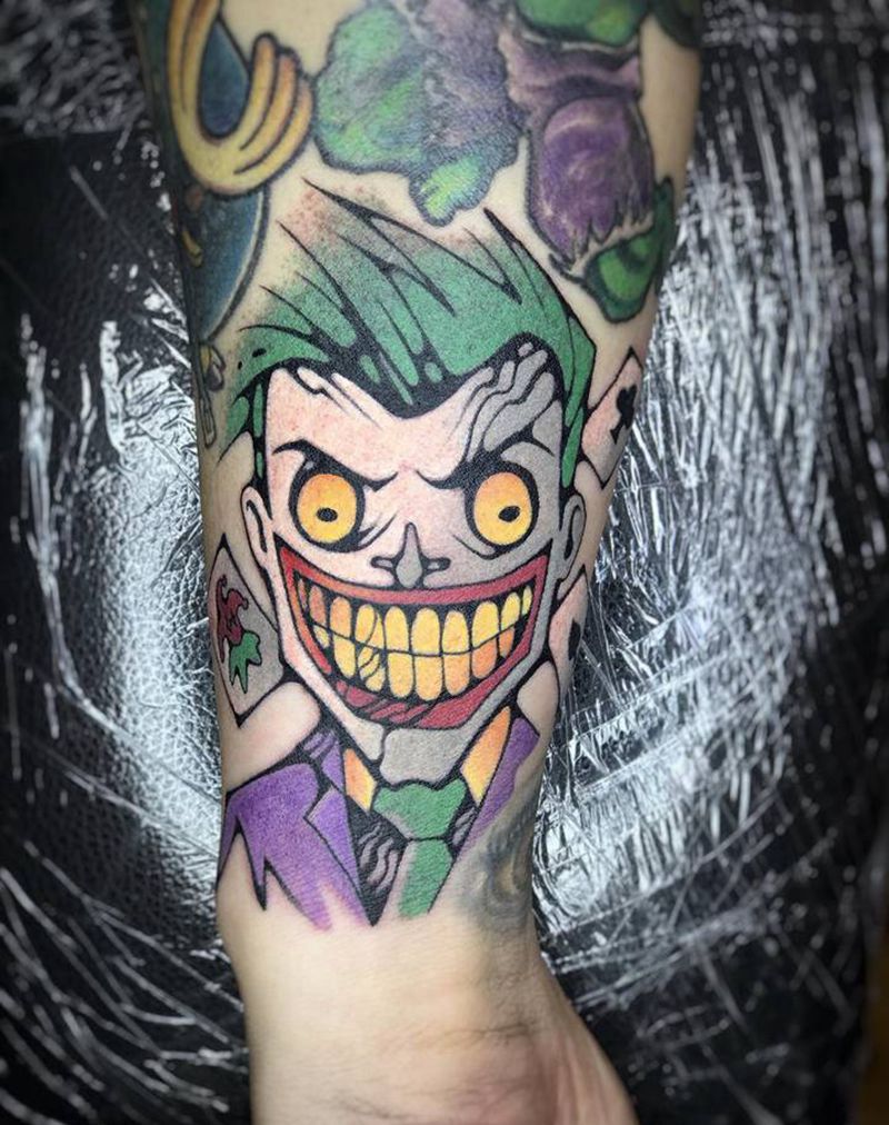 小丑纹身图片_手臂New School纹身图案