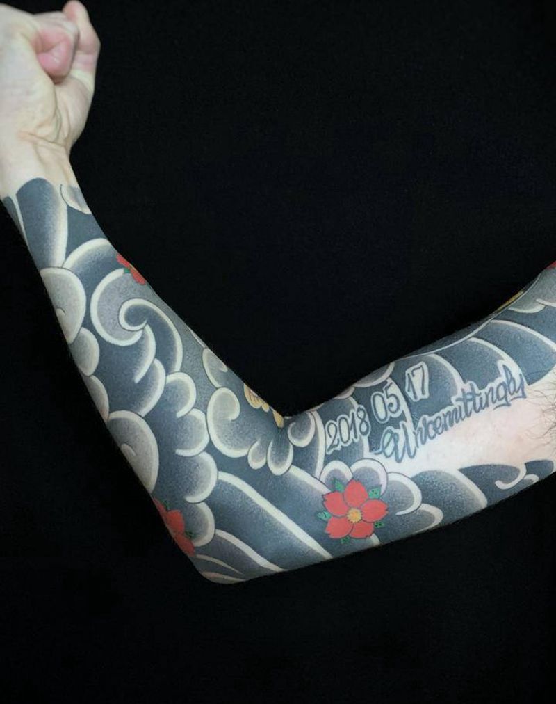 花臂作品纹身图片_手臂老传统纹身图案