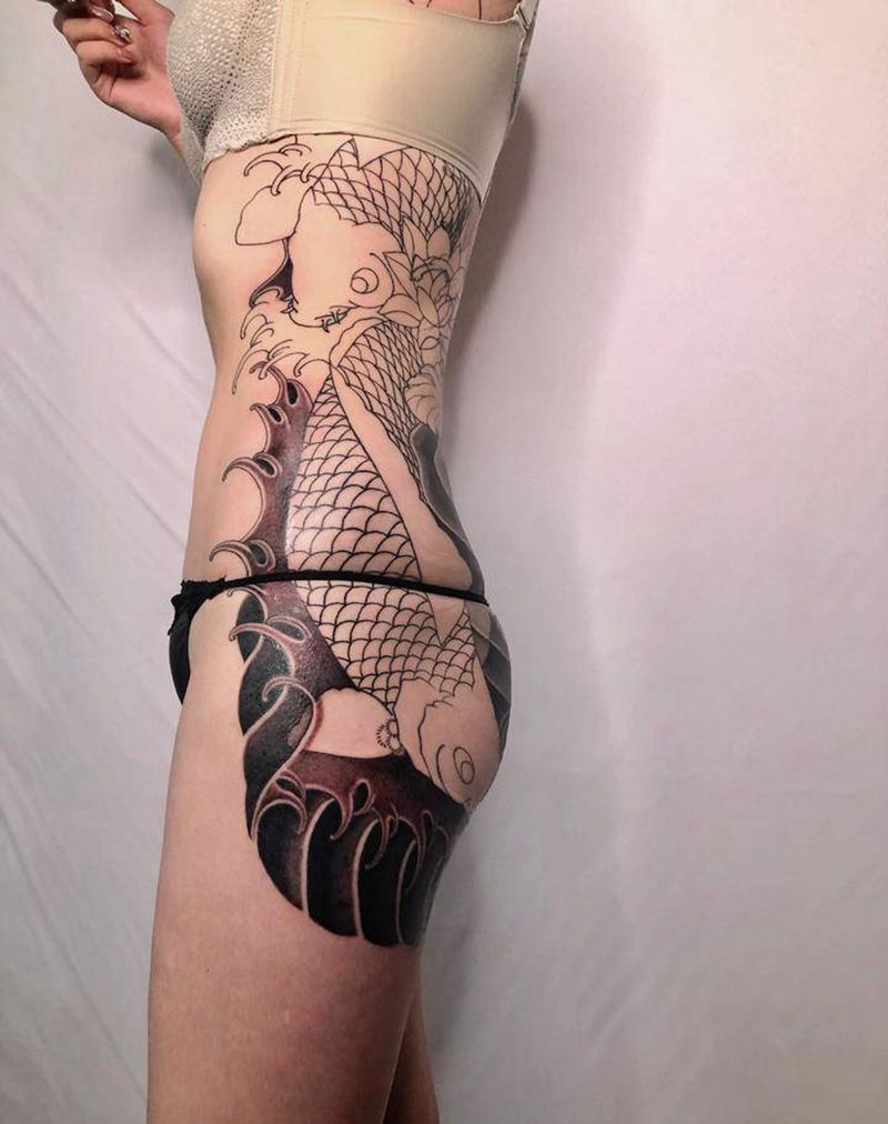 雾纹身图片_臀部背部老传统新传统纹身图案