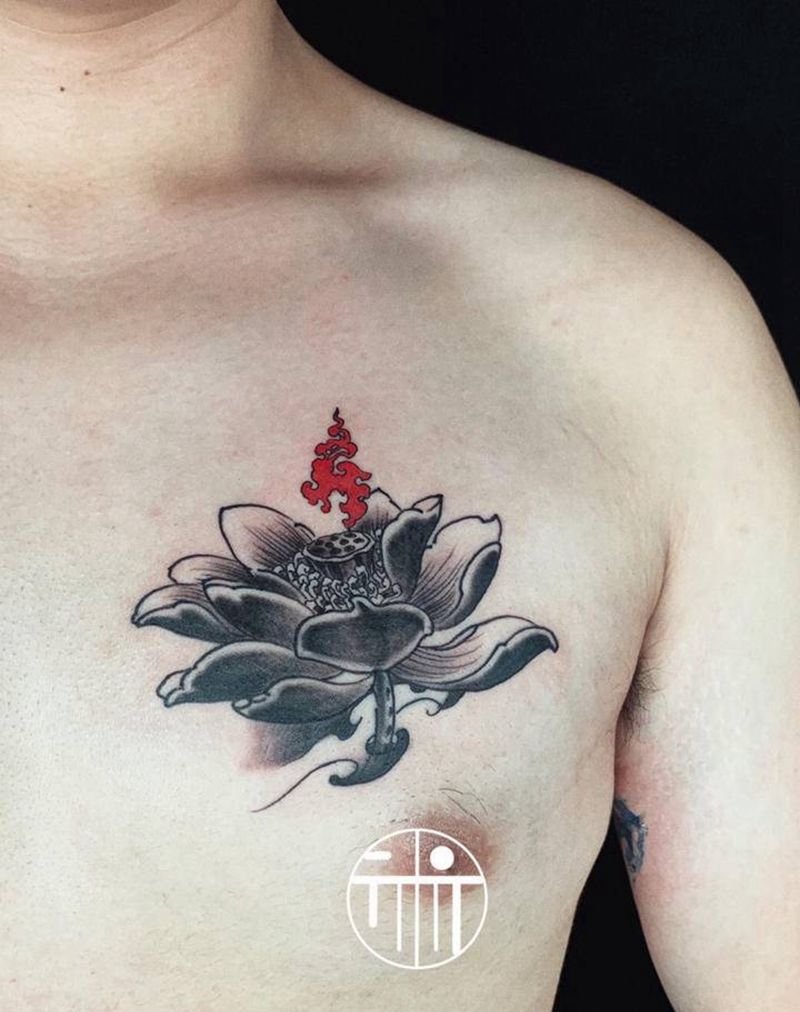 荷花纹身图片_胸部新传统荷花火浪纹身图案