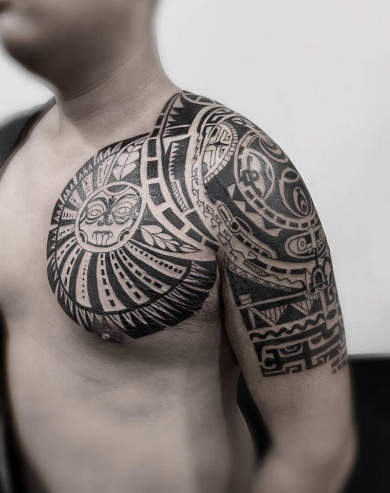 强森纹身图片_肩部图腾点刺纹身图案