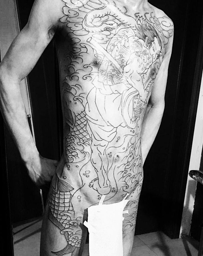 水浒人物张青纹身图片_胸部新传统纹身图案