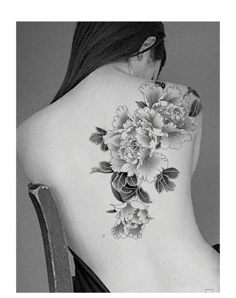 手稿纹身图片_背部新传统牡丹花纹身图案