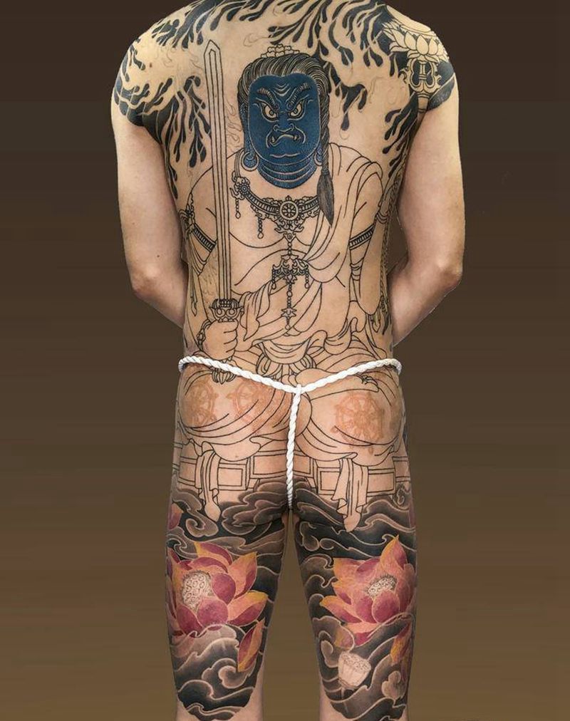 不动纹身图片_背部臀部新传统老传统纹身图案