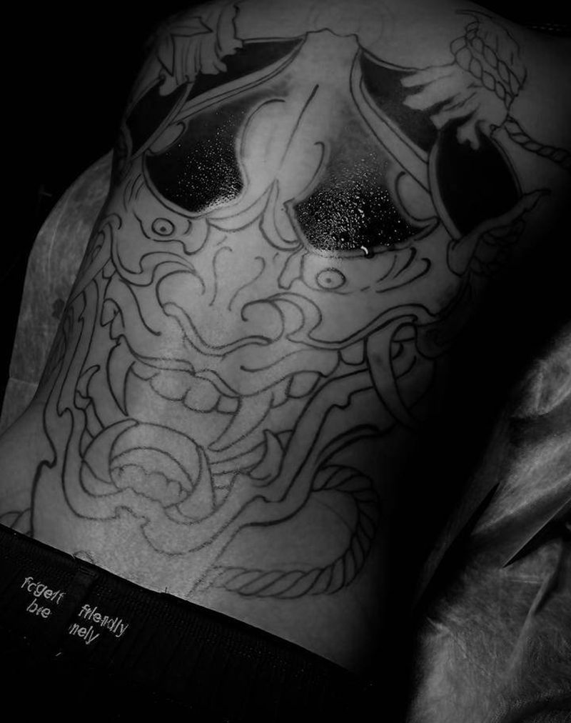 般若纹身图片_背部老传统般若纹身图案