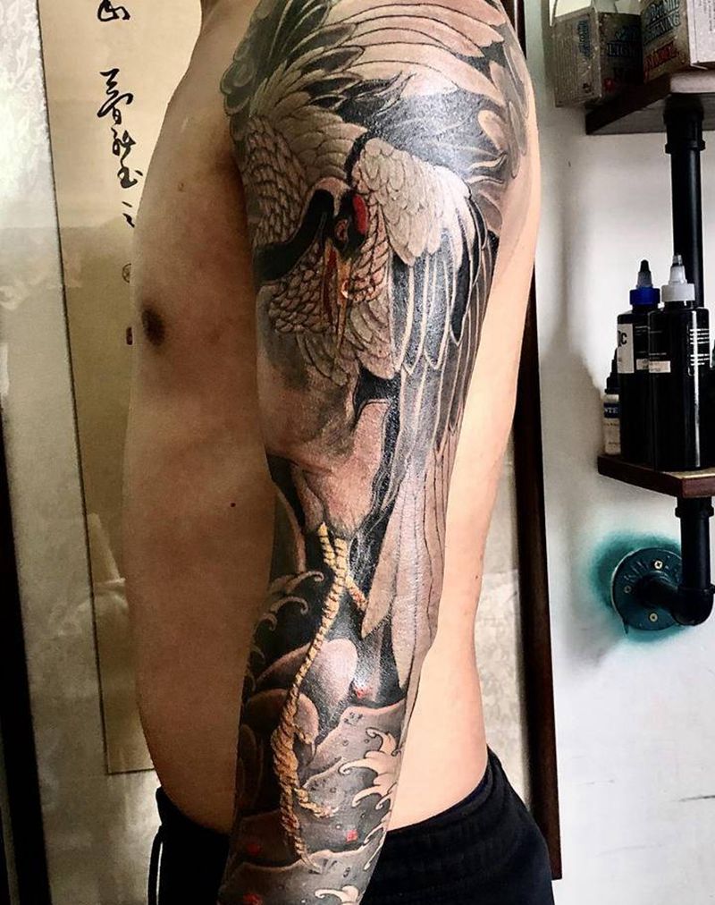 鹤舞纹身图片_手臂新传统老传统纹身图案