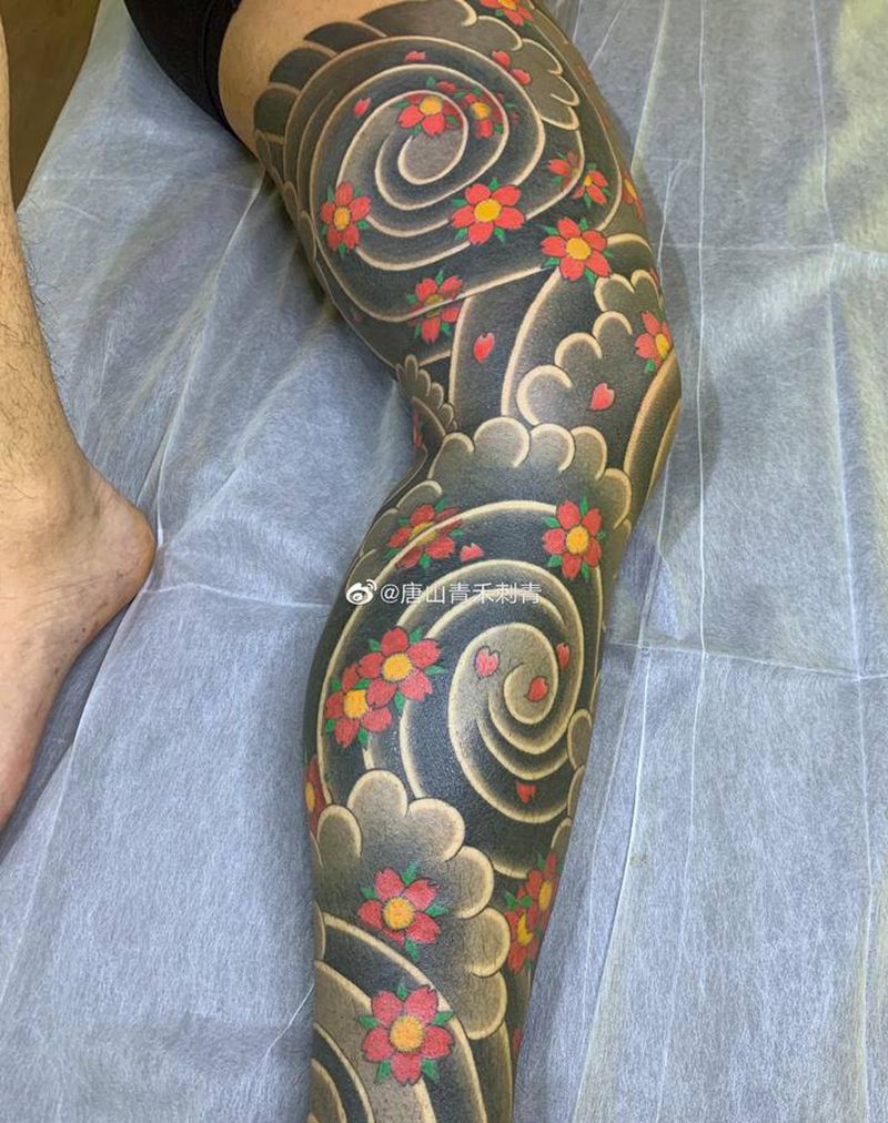 花腿纹身图片_腿部手臂老传统新传统纹身图案