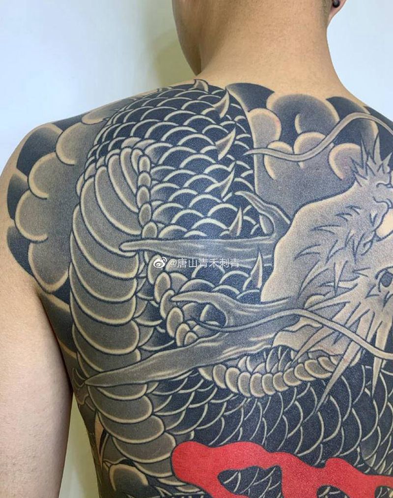 龙纹身图片_老传统纹身图案