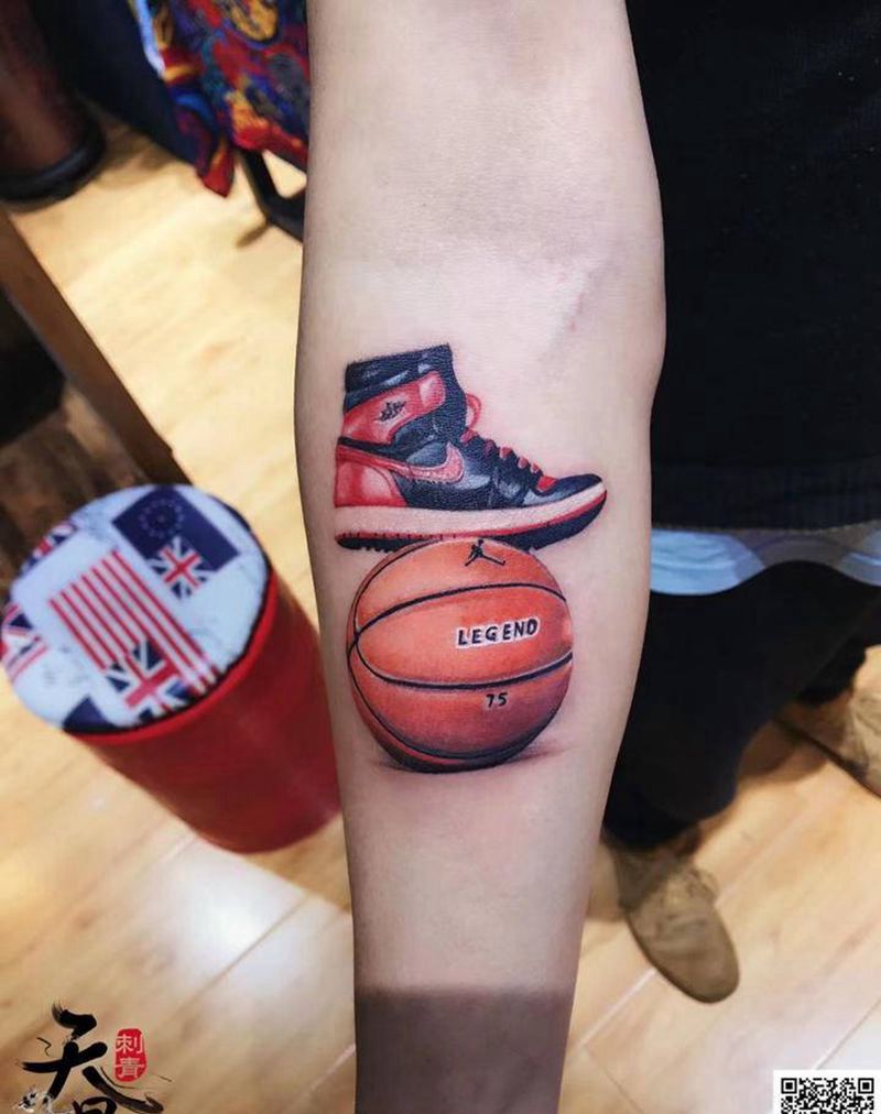莆田鞋一只纹身图片_手臂纹身图案