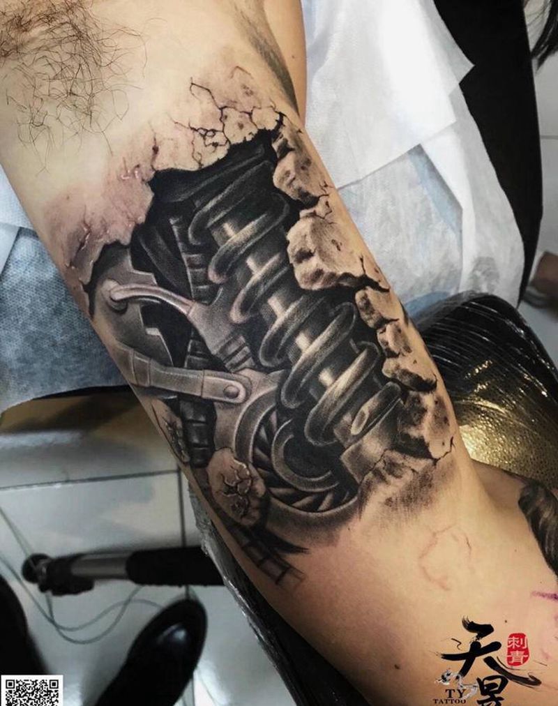 机械纹身图片_欧美写实纹身图案