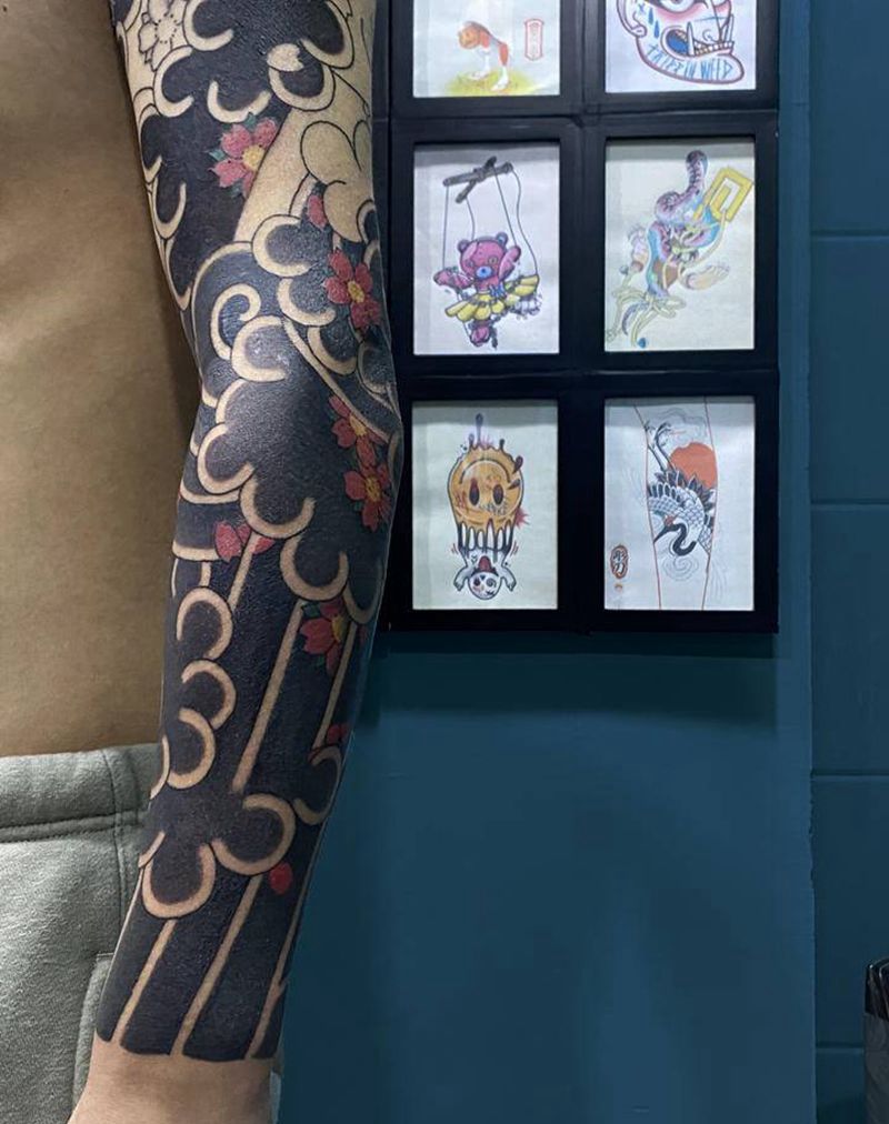 樱花臂纹身图片_手臂纹身图案