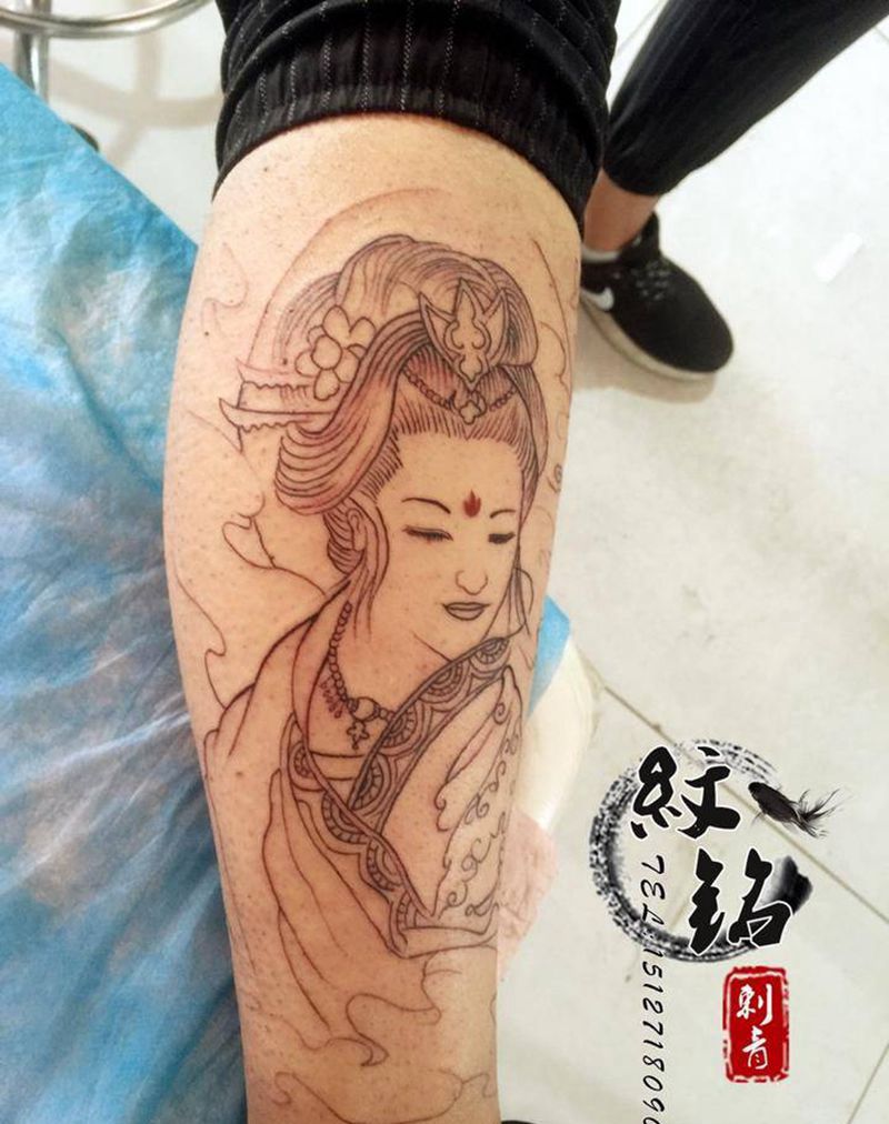 小腿割线纹身图片