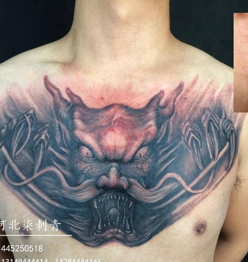 遮盖疤痕纹身图片_成品胸部写实动物纹身图案