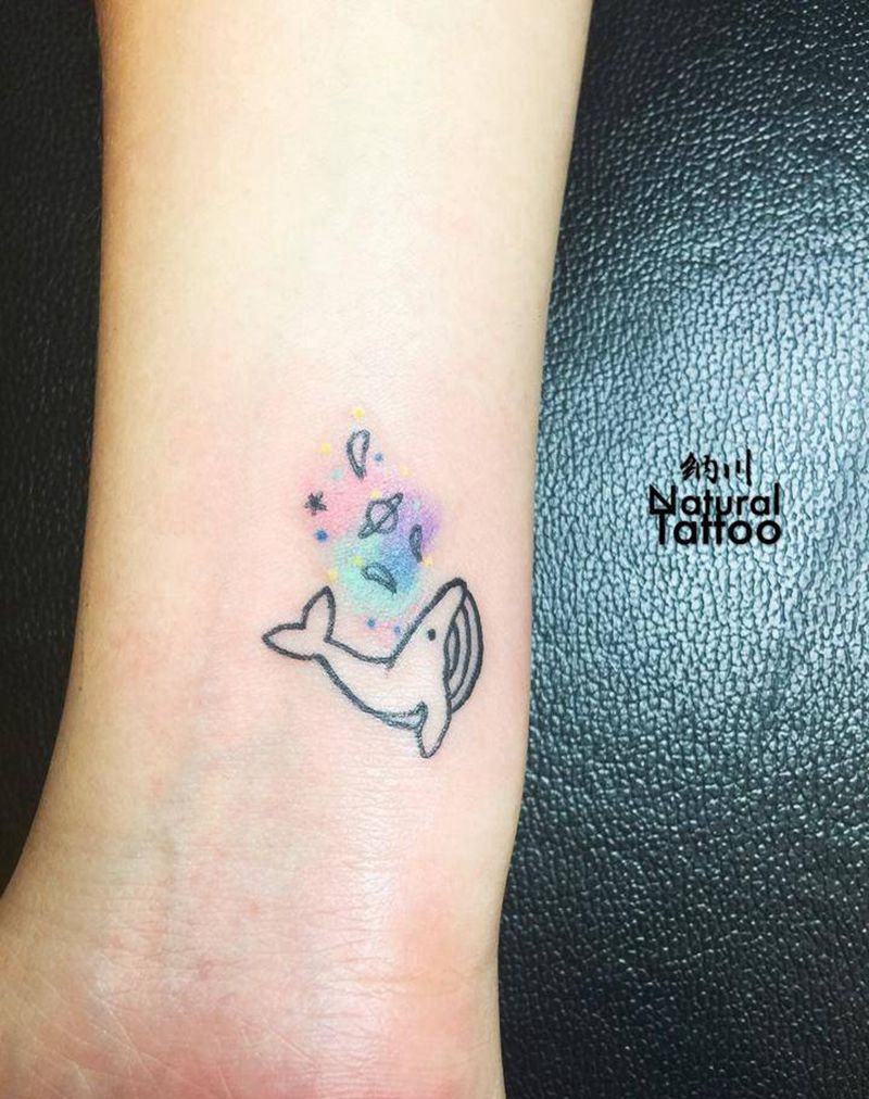 小清新鲸鱼纹身图片_成品插画手臂清新动物卡通纹身图案