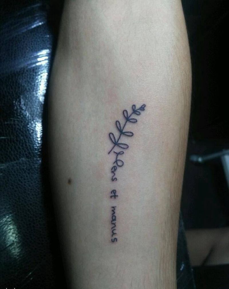 小清新纹身图片_手臂清新植物纹身图案