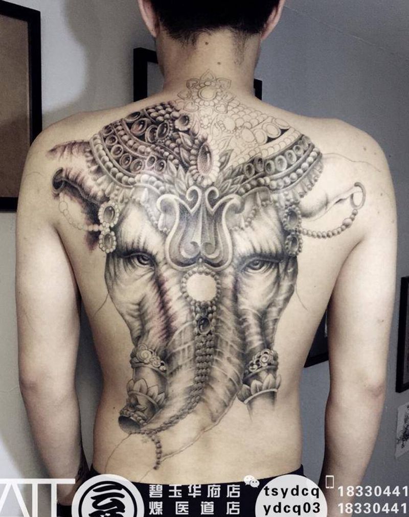 满背象神 未完成纹身图片