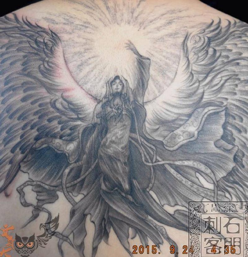 守护天使纹身图片_成品背部欧美写实人物宗教原创天使纹身图案