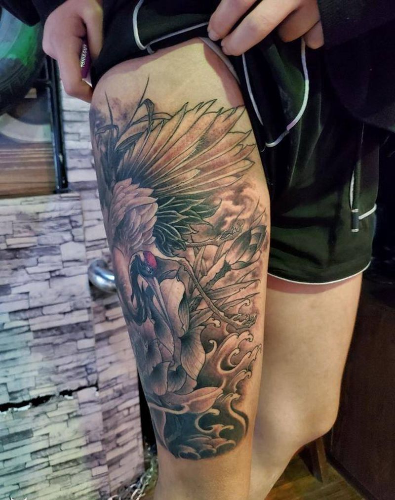 鹅纹身图片_腿部新传统纹身图案