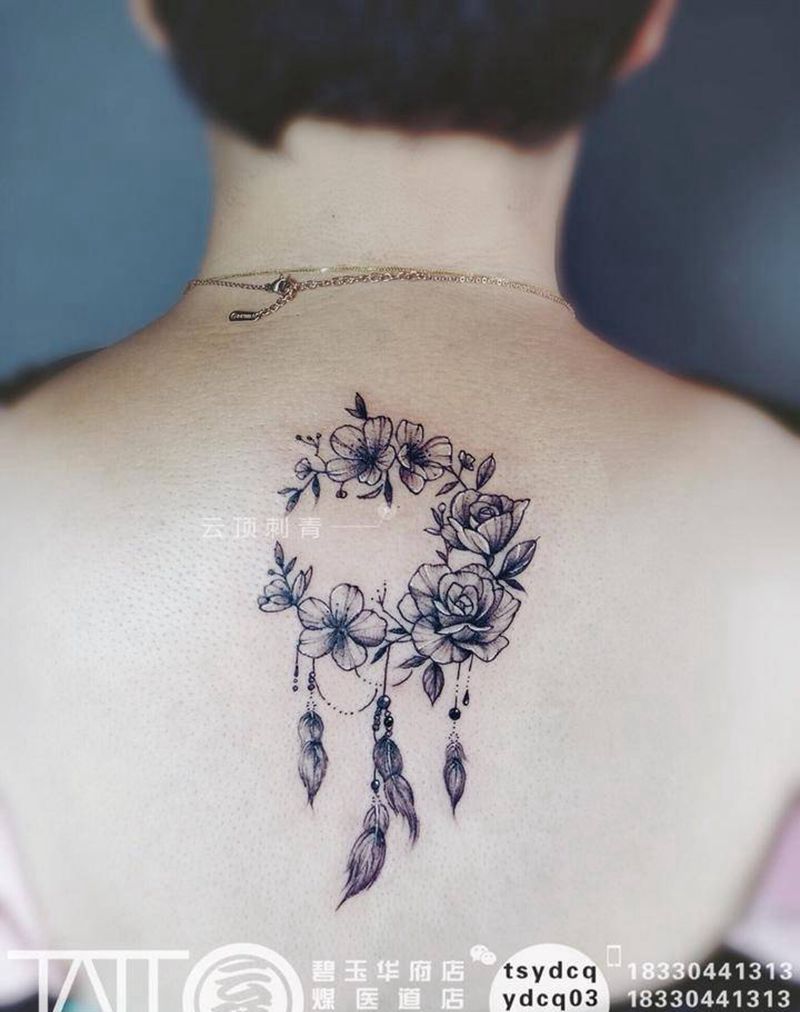 捕梦网纹身图片_背部New School捕梦网纹身图案