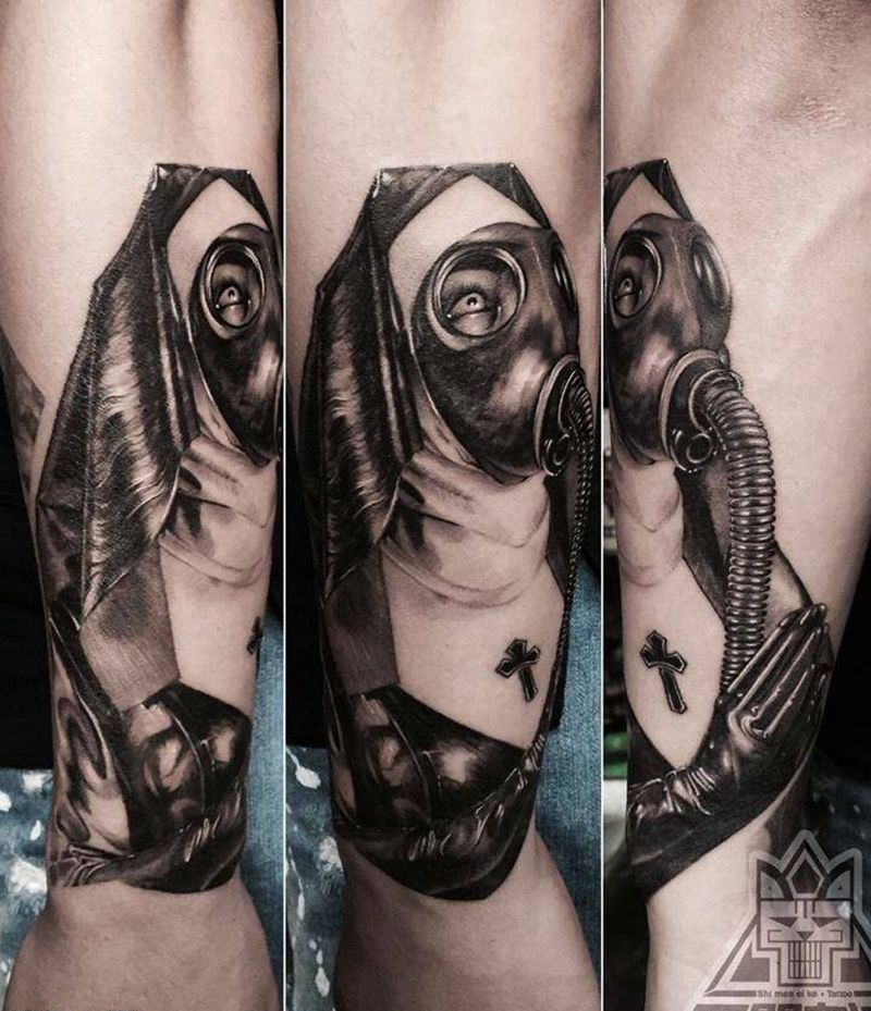 祈祷雾霾能散去纹身图片_成品手臂欧美写实人物纹身图案