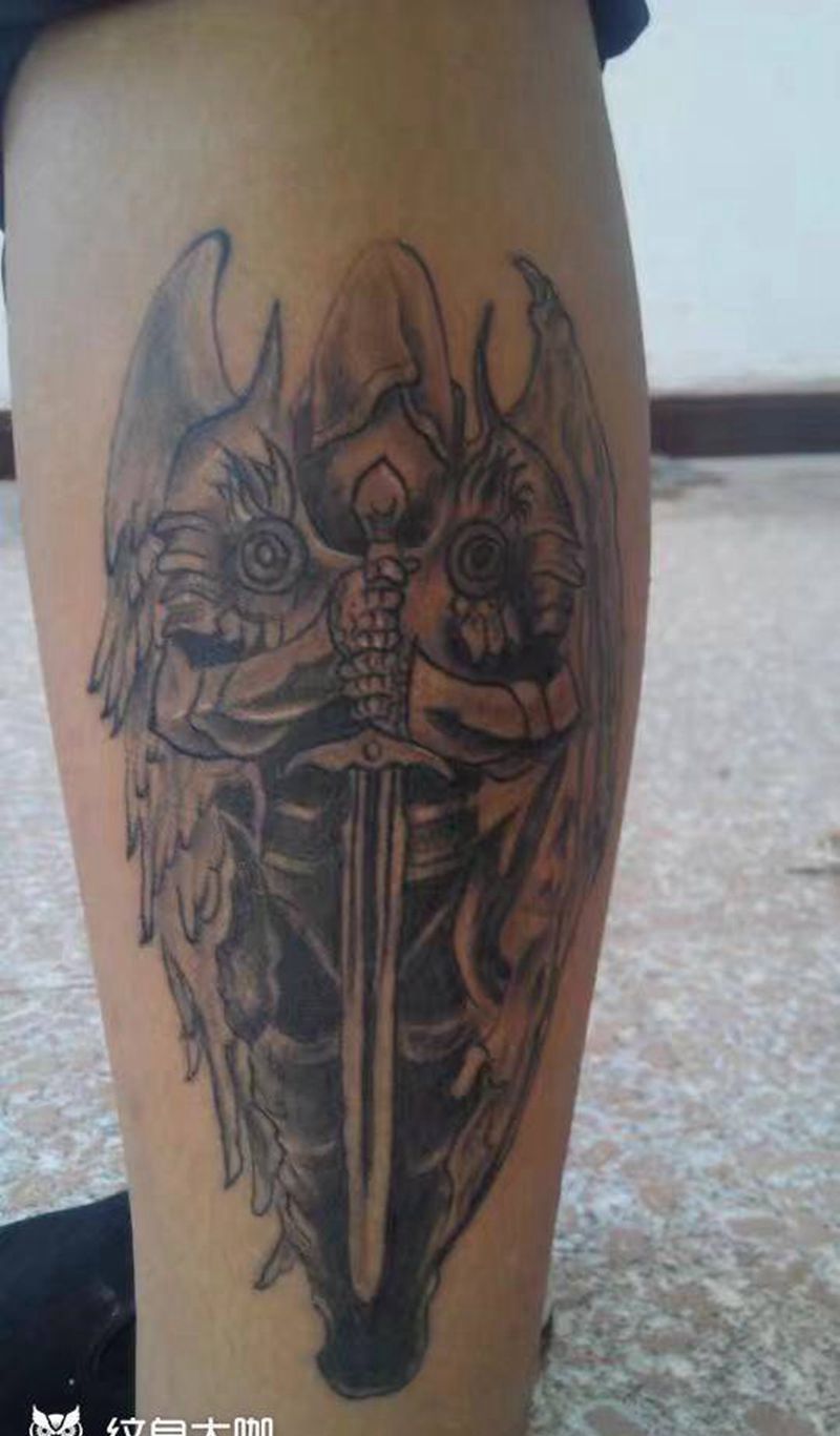 天使纹身图片_欧美写实人物纹身图案